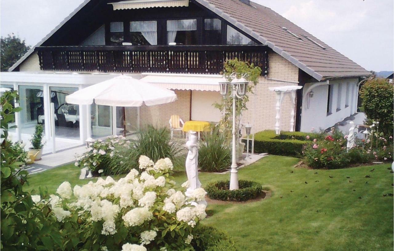 2 Bedroom Nice Apartment In Bad Pyrmont Zewnętrze zdjęcie